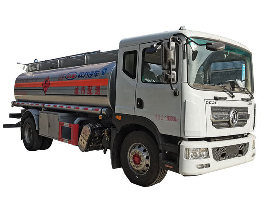 Dongfeng 4*2 11000L oil tank truck