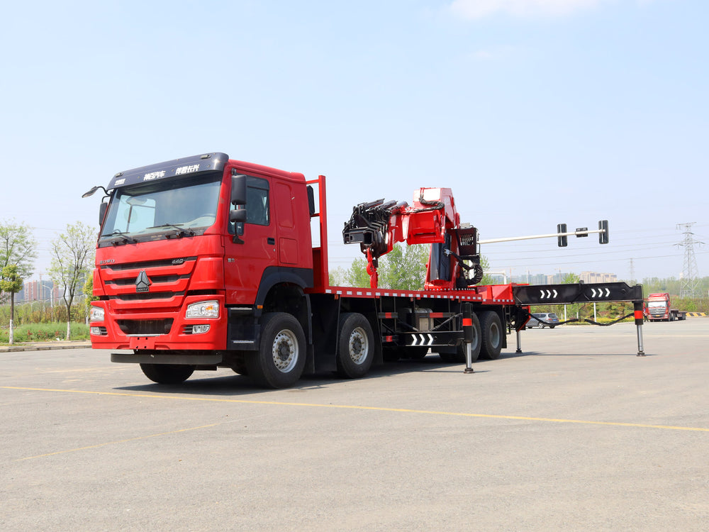 Howo 8x4  Changxing 110-ton Knuckle-Boom Truck-Mounted Crane