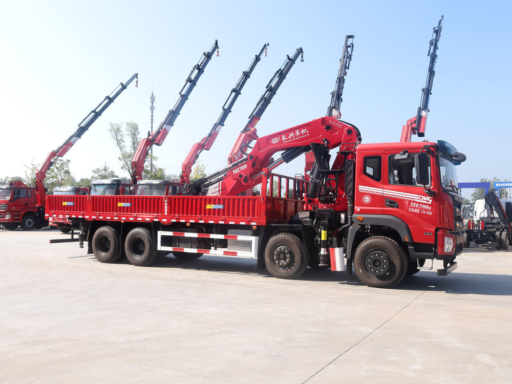 Dongfeng Huashen DV5 8x4 Changxing 35-ton Knuckle Boom Crane
