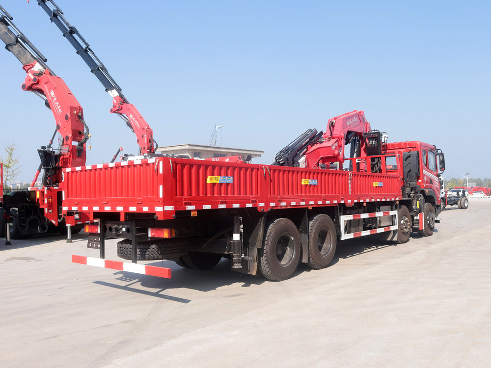 Dongfeng Huashen DV5 8x4 Changxing 35-ton Knuckle Boom Crane
