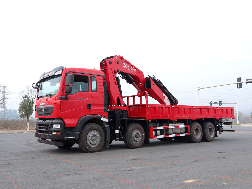 Sinotruk Howo 30-ton Knuckle Boom Crane (8x4)