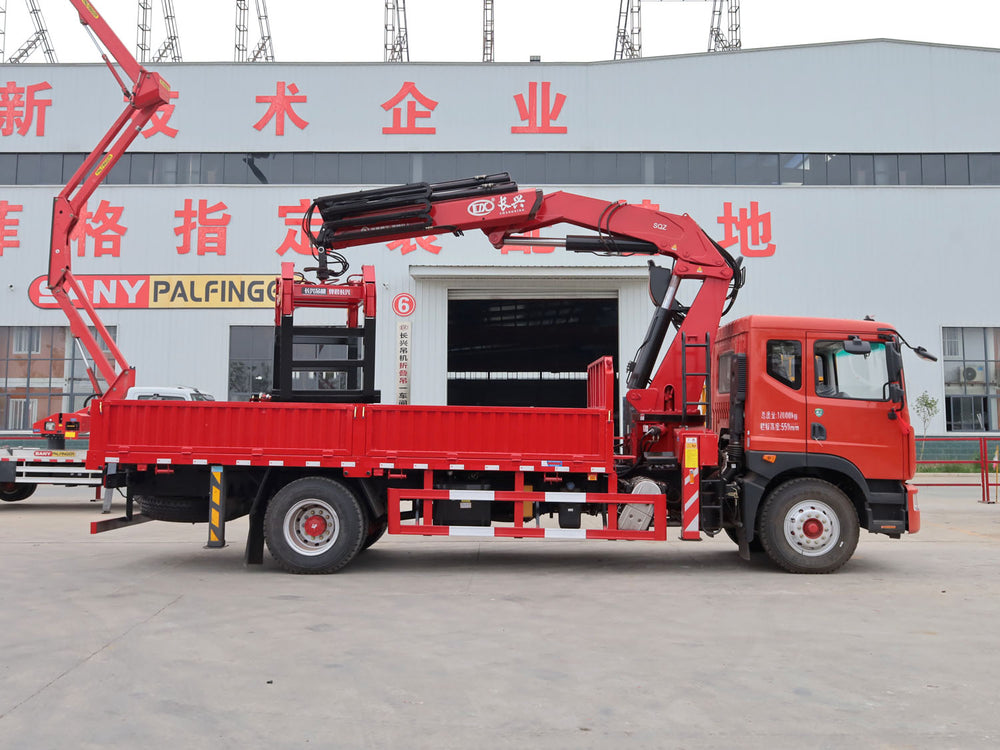 Dongfeng D9 Dolica 8-ton Knuckle Boom Truck Crane
