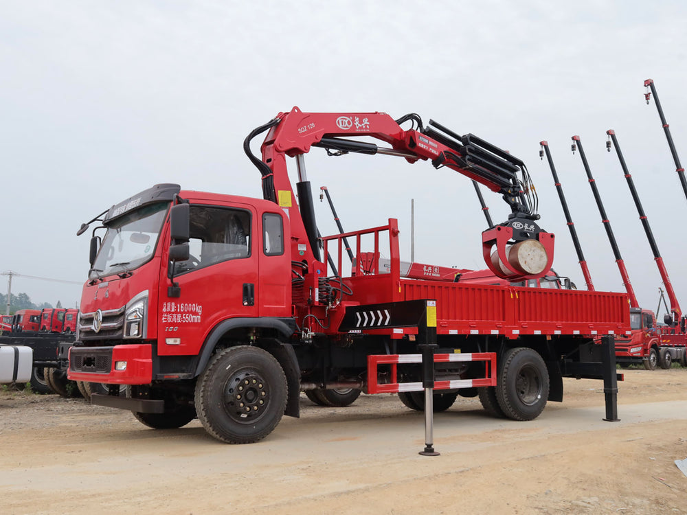 Dongfeng D9 Dolica 6.3-ton folding boom truck crane