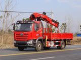 Jiefang J6L Changxing 10-ton Knuckle Arm Truck Crane