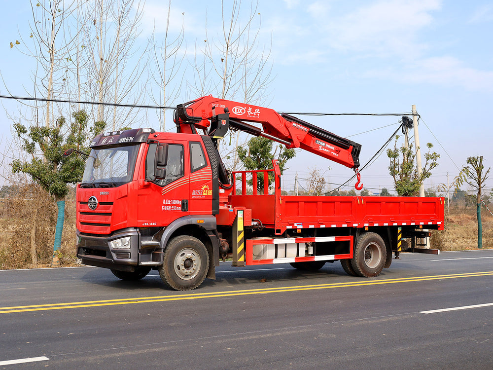 Jiefang J6L Changxing 10-ton Knuckle Arm Truck Crane