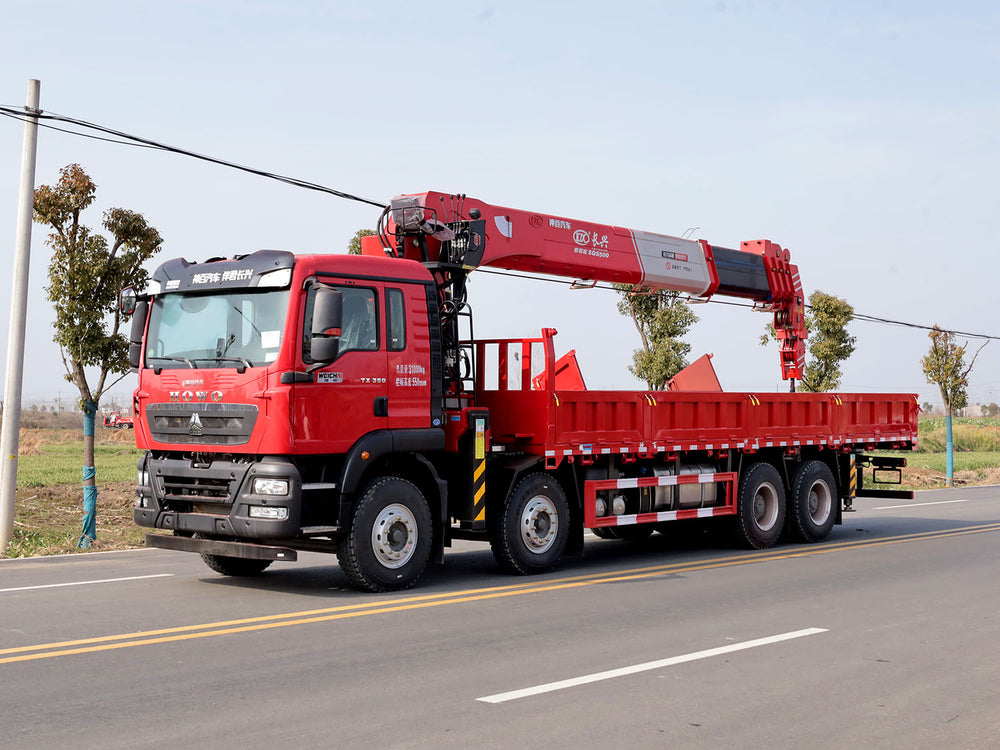 Sinotruk Howo 8x4 Changxing 20-ton Straight Boom Truck Crane