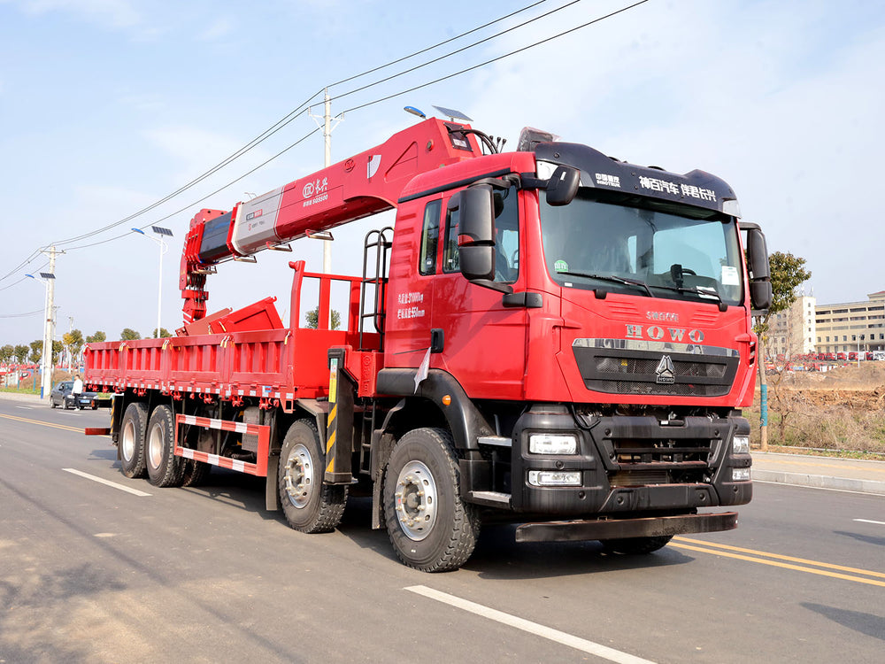 Sinotruk Howo 8x4 Changxing 20-ton Straight Boom Truck Crane