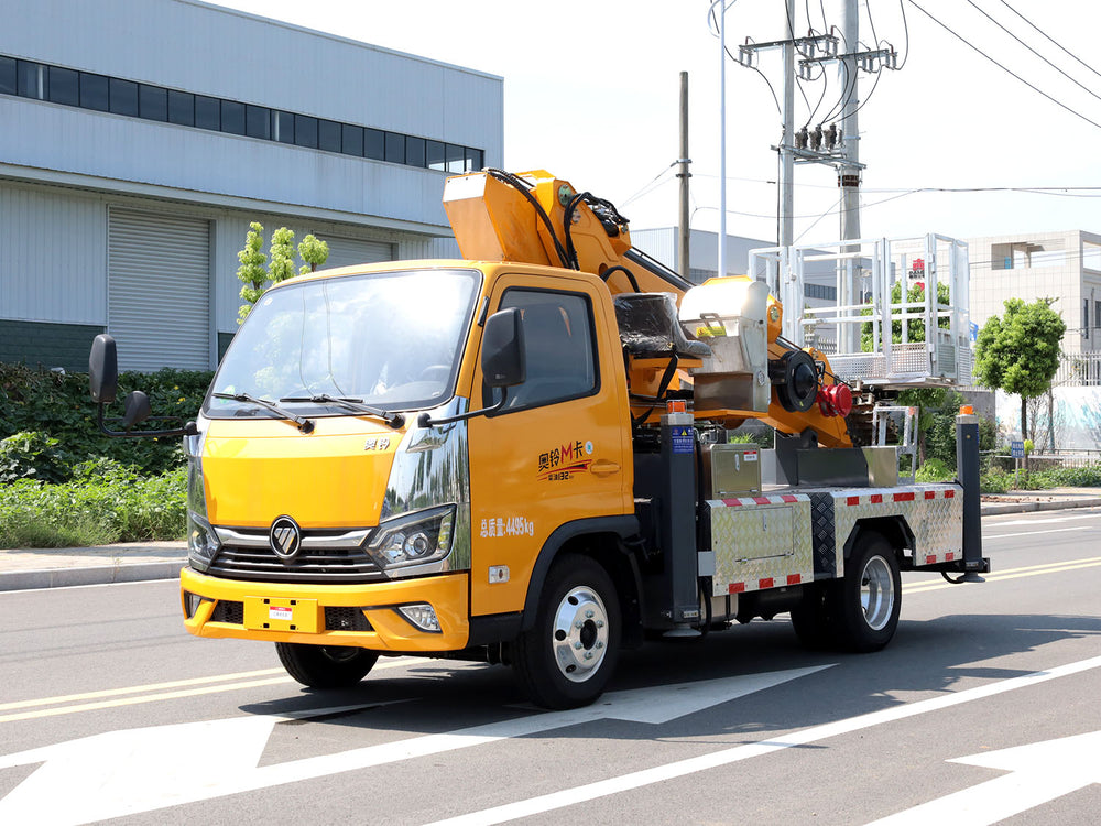 Foton Aoling M-Series 28-Meter Aerial Work Platform Truck
