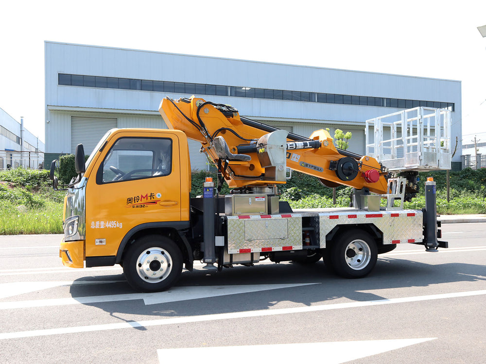Foton Aoling M-Series 28-Meter Aerial Work Platform Truck