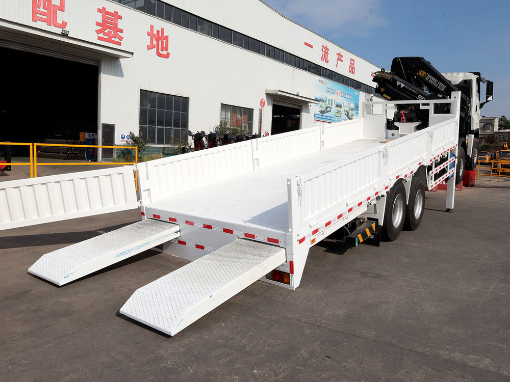 Isuzu 16-ton folding boom truck crane (8x4)