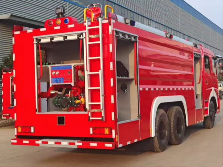16m³ Isuzu Heavy Foam Fire Truck