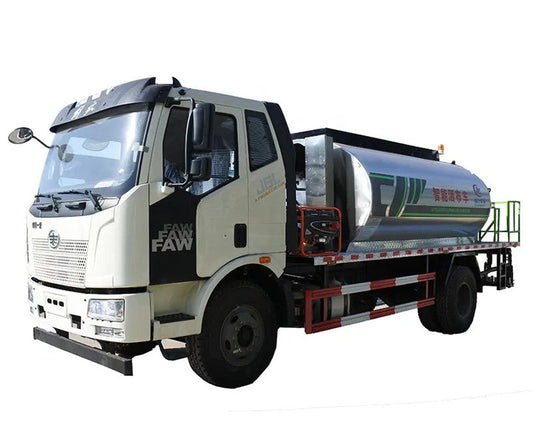 FAW Asphalt Distribution Truck