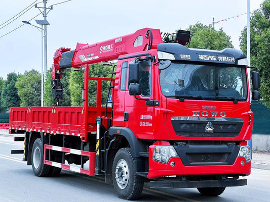 HOWO 4×2 8T Telescopic Boom Crane