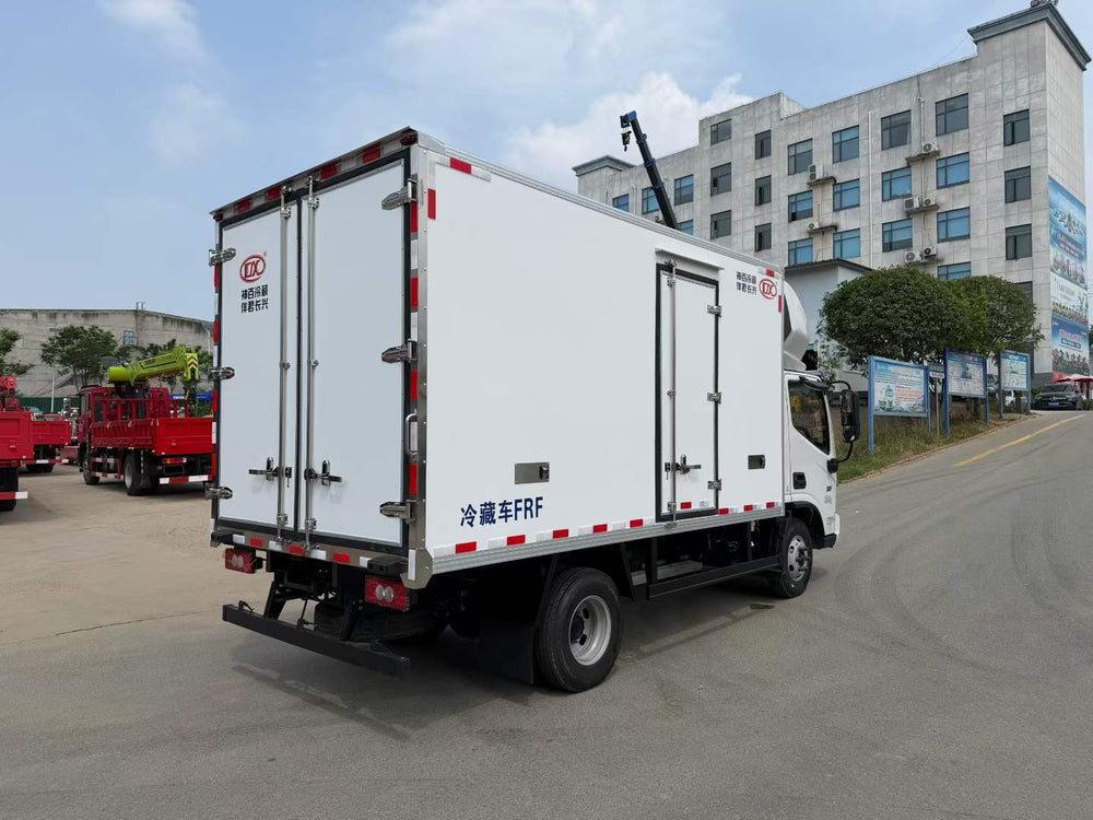 4.2-meter Foton Aumark 165-degree pure electric refrigerated truck