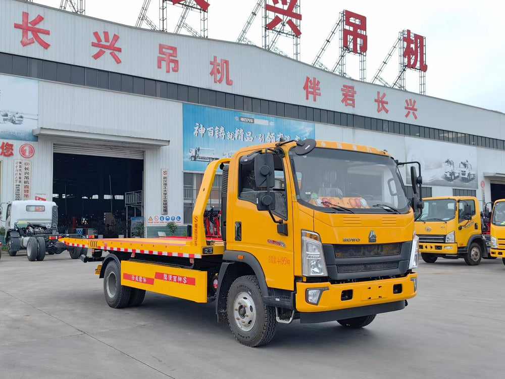 Howo 5.8-meter one-tow-two tow truck