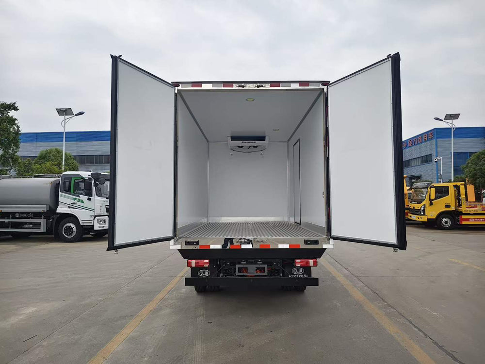 BYD 4.2-meter (151 kWh) pure electric refrigerated truck