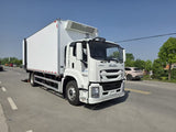 Isuzu 6.8-meter  refrigerated truck