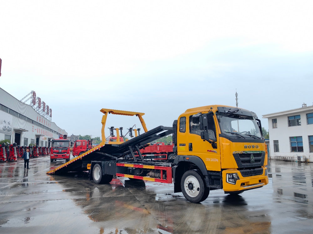 Sinotruk Howo 8.2 meter Wrecker Truck