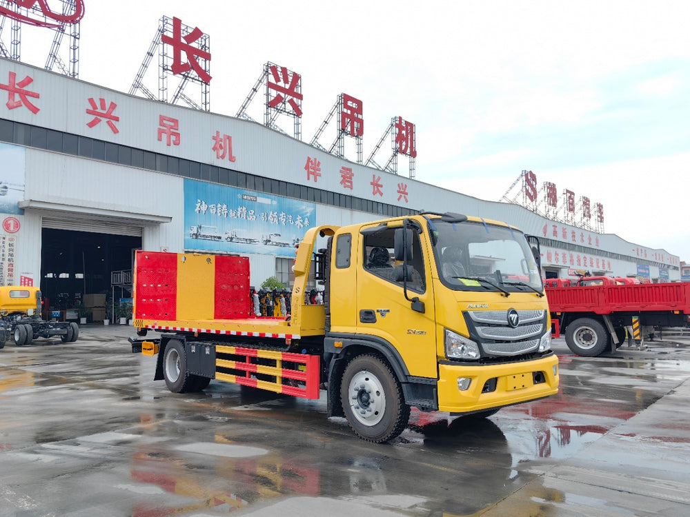Foton Aumark 1-to-2 Wrecker Truck