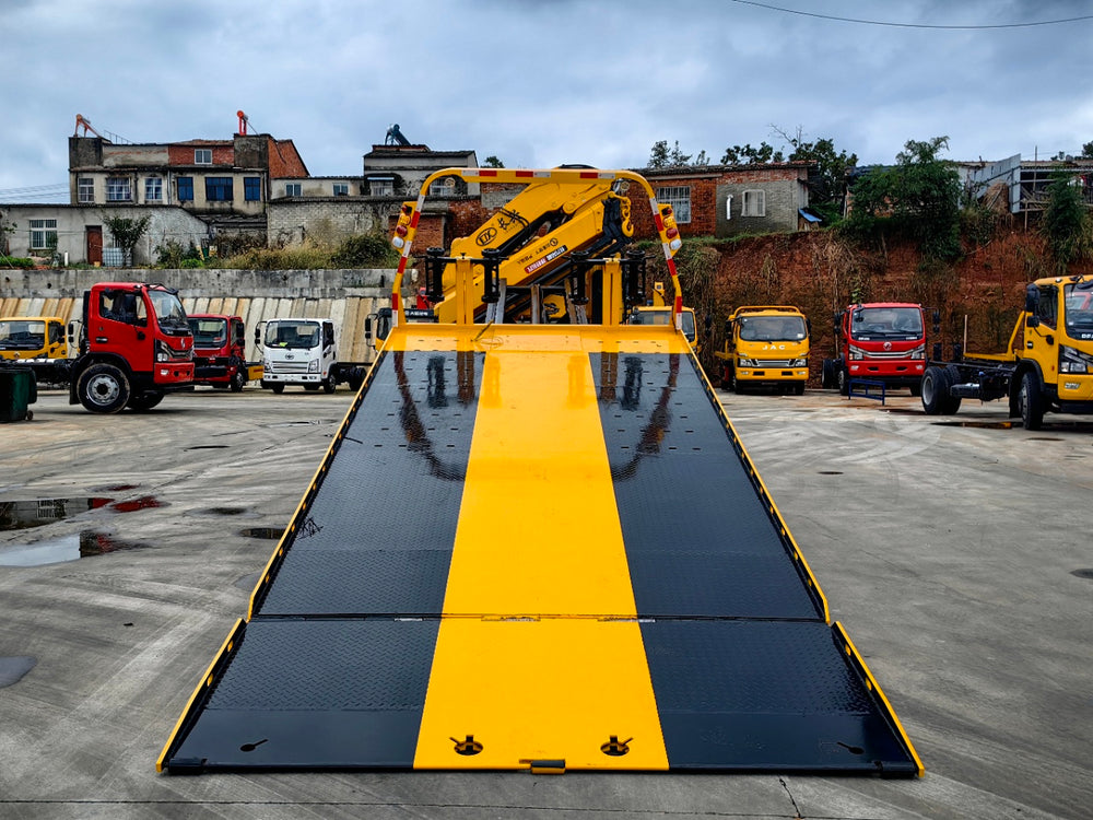 Dongfeng Dolica D9 6.8 meter  folding arm wrecker truck