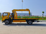 Dongfeng Dolica 5.6 meter crane-equipped wrecker truck