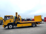Three-ring folding arm Wrecker truck