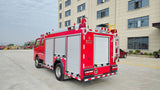 Dongfeng Dolica 2.5 cubic meter water tanker fire truck