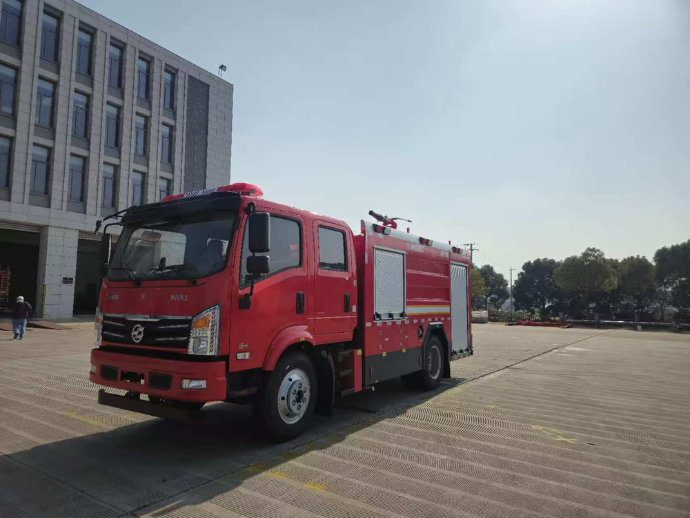 Dongfeng 5-Cubic-Meter Foam Fire Truck
