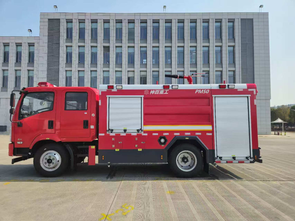 Dongfeng 5-Cubic-Meter Foam Fire Truck