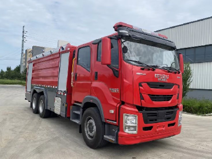 16m³ Isuzu Heavy Foam Fire Truck