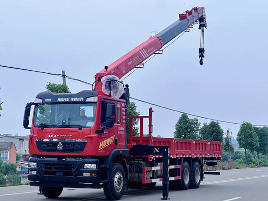 HOWO 6×4 Palfinger14T Telescopic Boom Crane