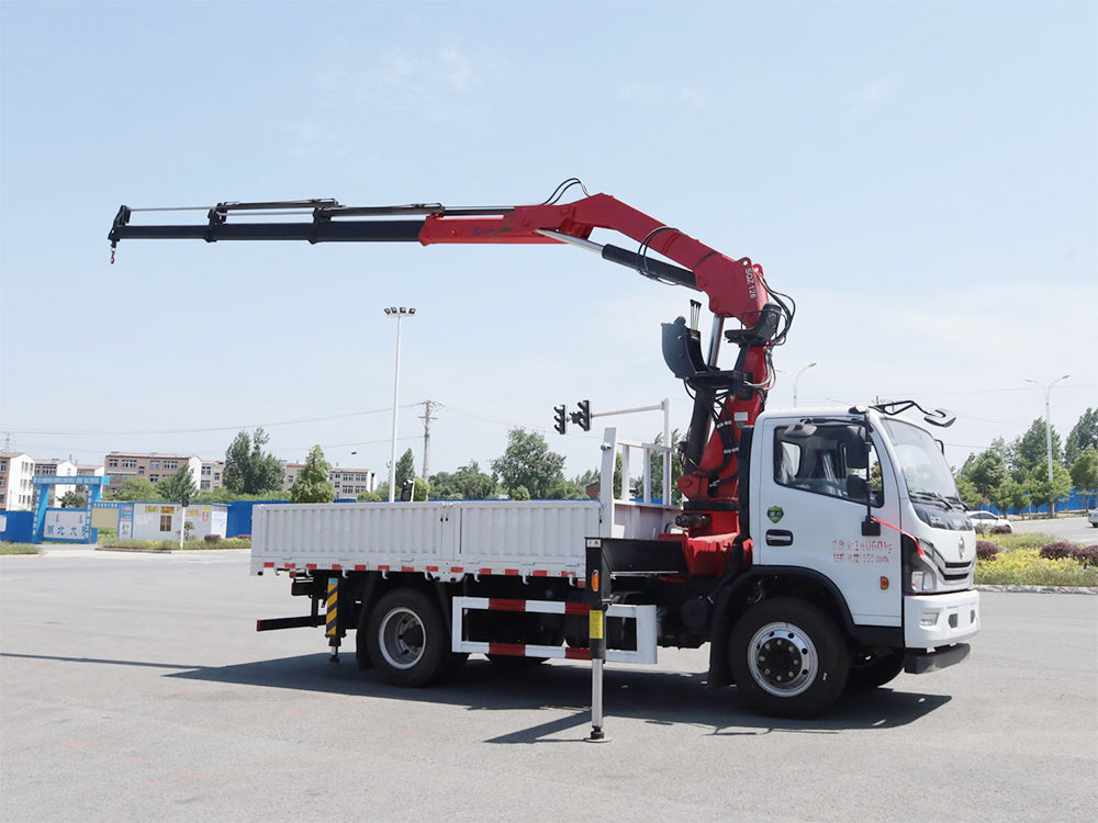 Dongfeng Dollicar D7 Single-Cab 6.3-Ton Knuckle-Boom Truck-Mounted Crane