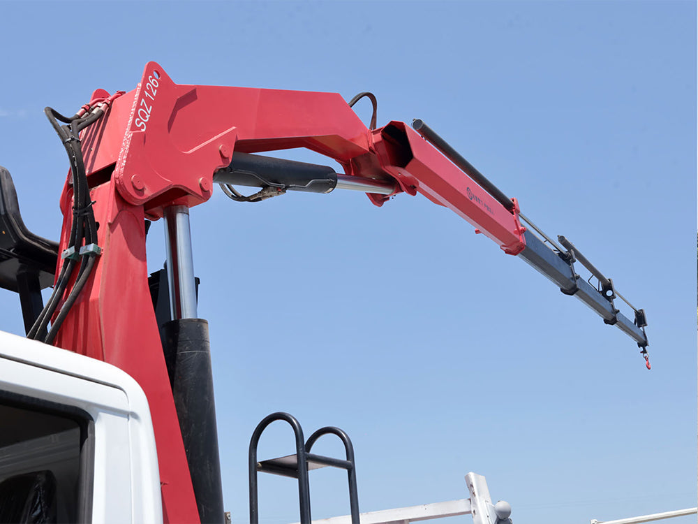 Dongfeng Dollicar D7 Single-Cab 6.3-Ton Knuckle-Boom Truck-Mounted Crane