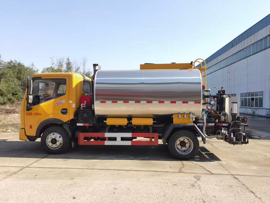 DongFeng 6T Asphalt Distributor Truck
