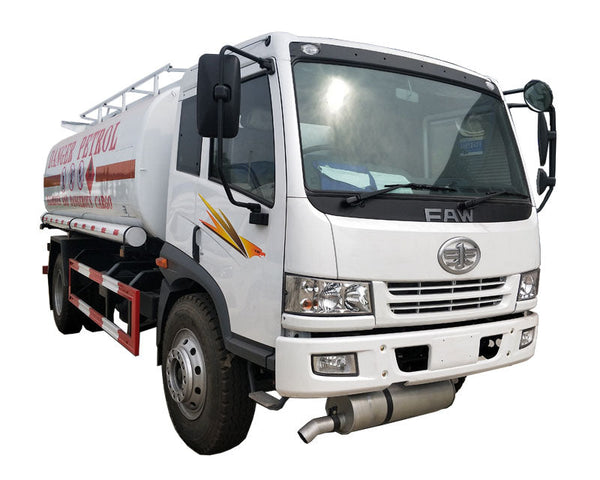 FAW 4*2 8000L oil tank truck