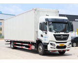 Dongfeng 4×2 9.8-meter Box Cargo Truck