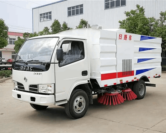 Dongfeng 4x2 sweeper sells diesel-powered street sweepers 4 cubic Dumpster 2 cubic water tank