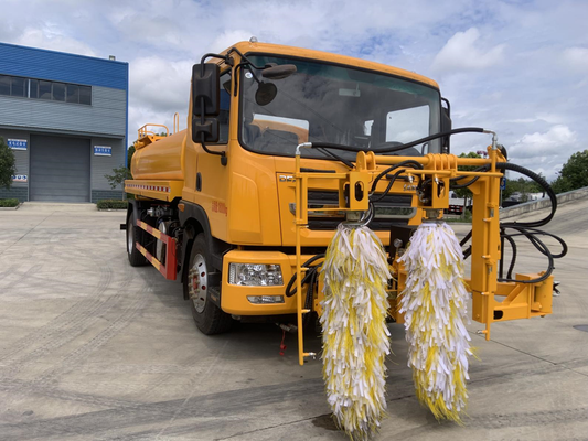 DongFeng 11m³ Guardrail Cleaning Truck